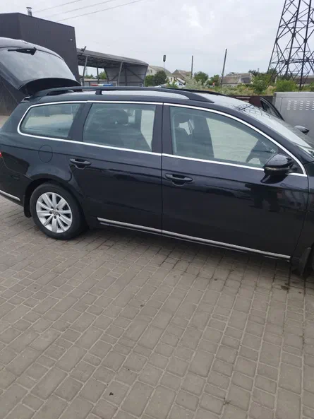 Volkswagen Passat 2011 - 2