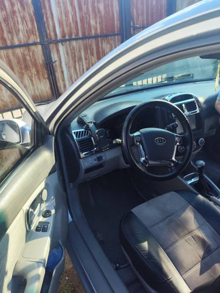 Kia Cerato 2007 - 4