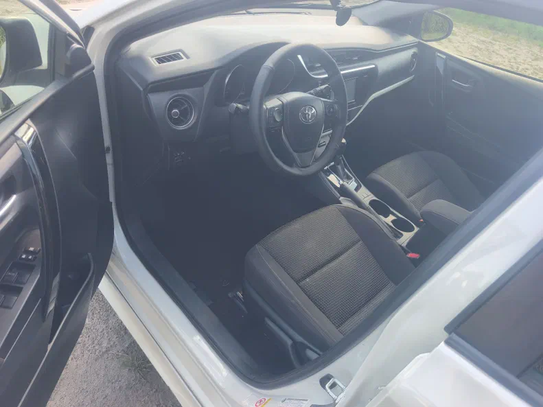 Toyota Corolla 2016 - 14