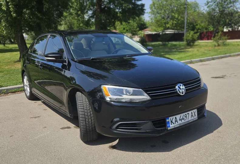 Volkswagen Jetta 2012 - 0