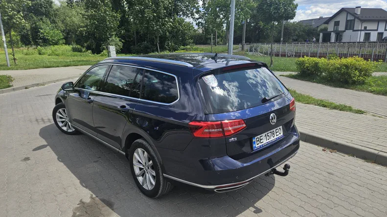 Volkswagen Passat 2016 - 5