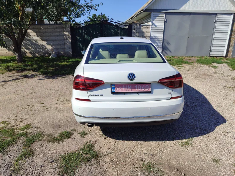 Volkswagen Passat 2017 - 5
