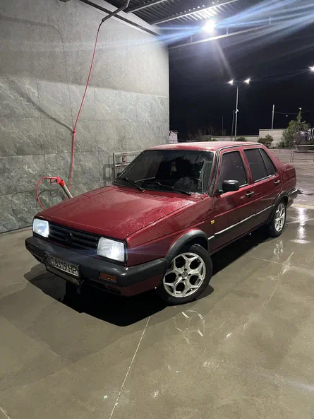Volkswagen Jetta 1988 - 4