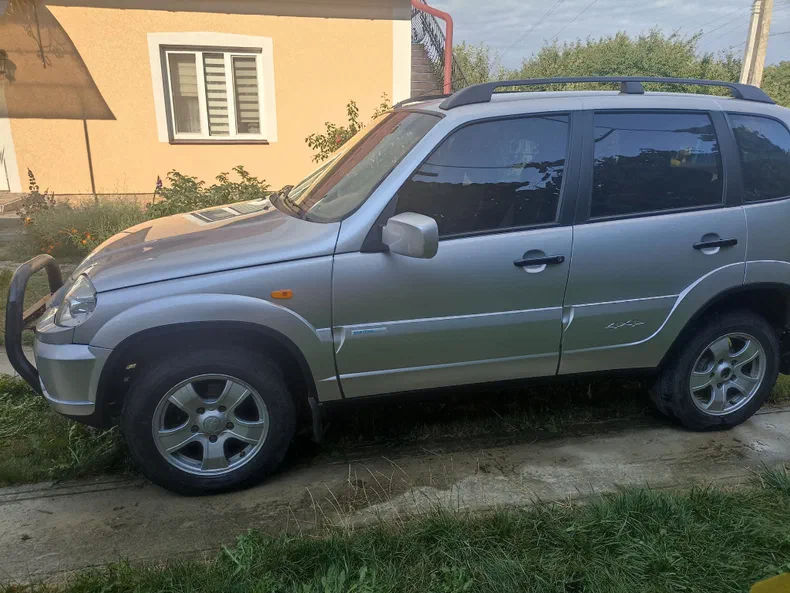 Chevrolet Niva 2011 - 6