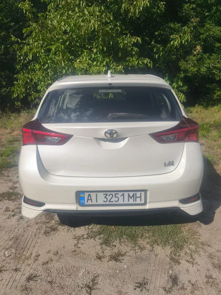 Toyota Corolla 2016 - 10