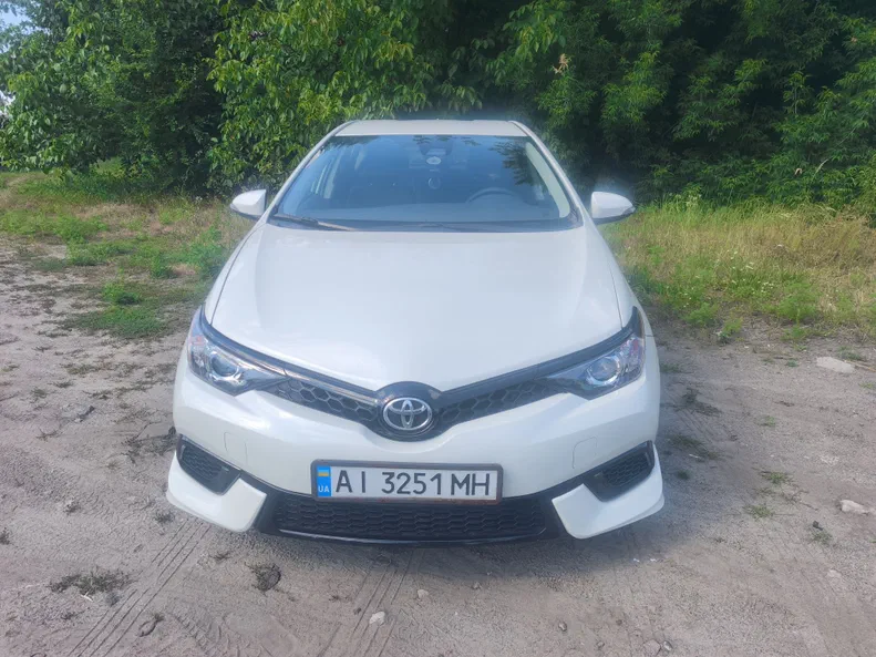 Toyota Corolla 2016 - 1