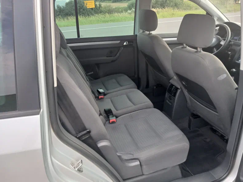 Volkswagen Touran 2004 - 8
