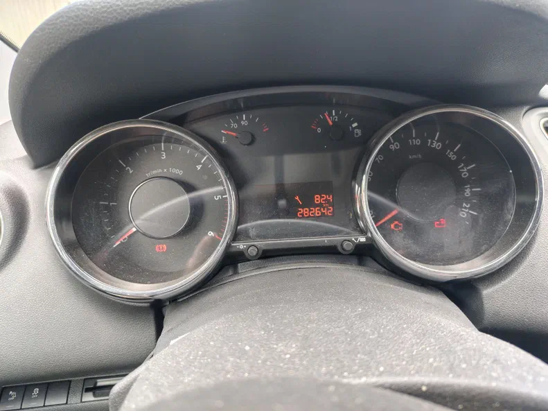 Peugeot 5008 2013 - 15