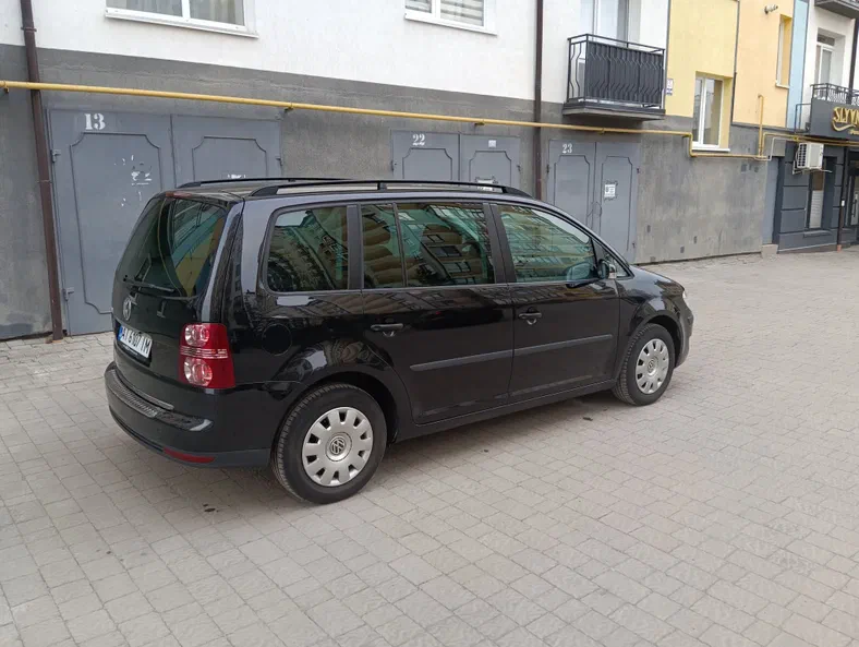 Volkswagen Touran 2007 - 1