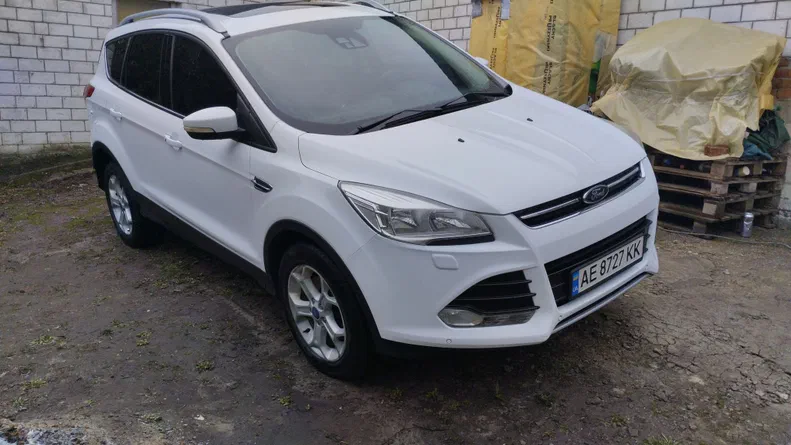 Ford Kuga 2013 - 1