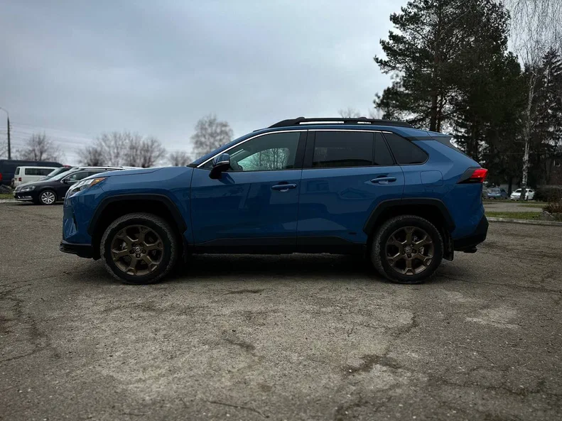 Toyota RAV4 2023 - 21