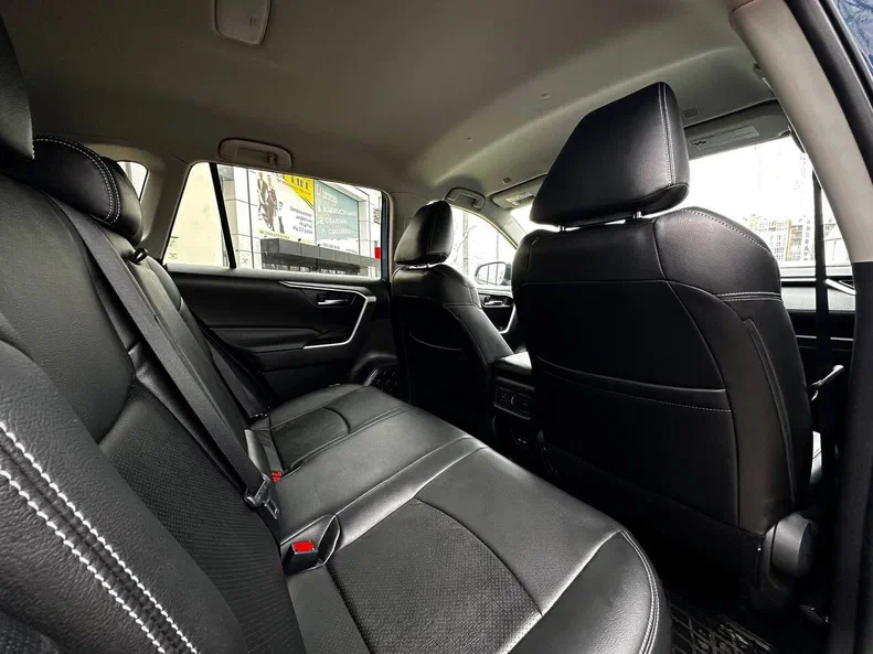 Toyota RAV4 2023 - 16