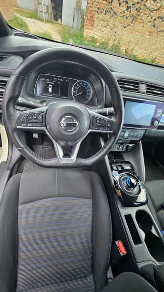 Nissan Leaf 2021 - 7