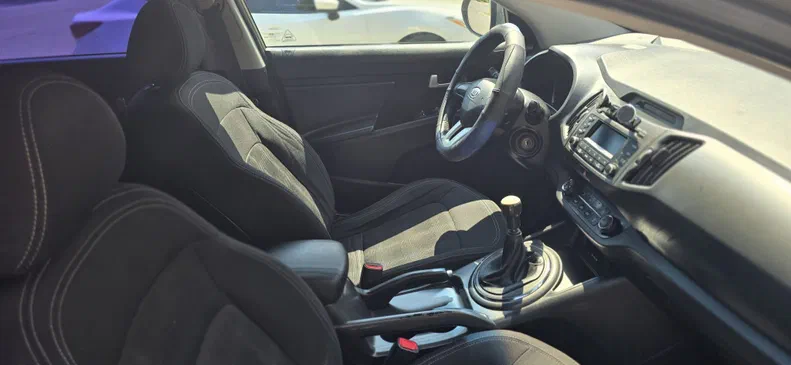 Kia Sportage 2012 - 21