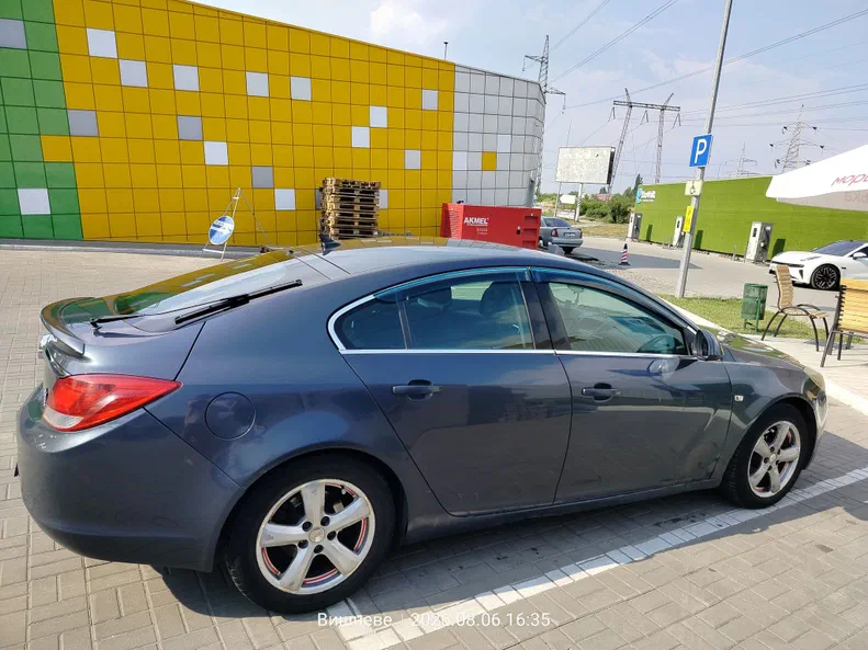 Opel Insignia 2011 - 3