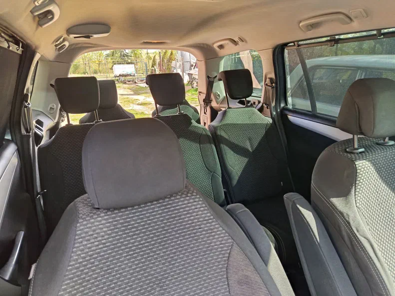 Citroen C4 Picasso 2008 - 11