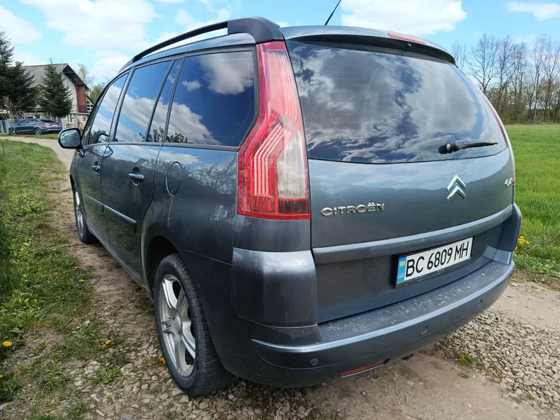 Citroen C4 Picasso 2008 - 5