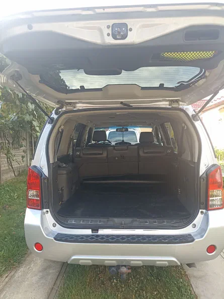 Nissan Pathfinder 2010 - 20