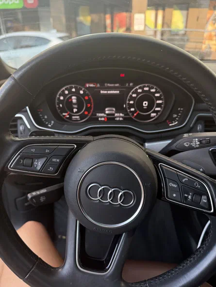 Audi A4 2019 - 7