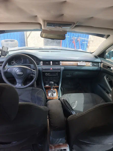 Audi A6 1998 - 4