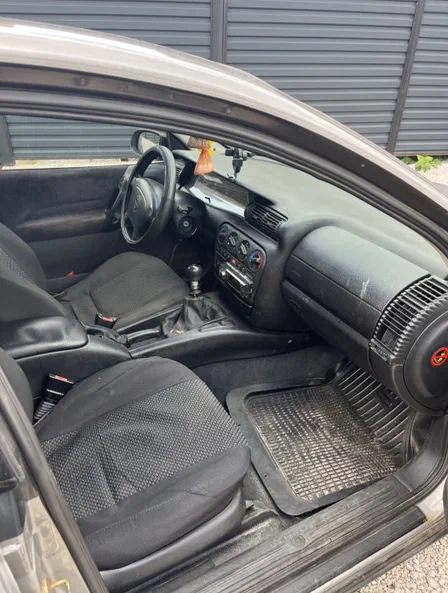 Opel Omega 1995 - 4