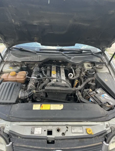 Opel Omega 1995 - 6