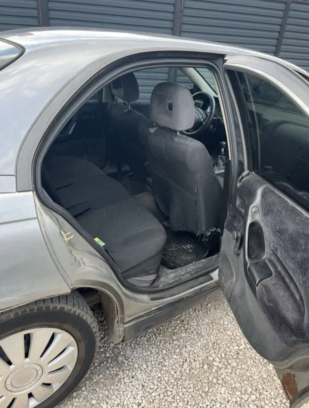Opel Omega 1995 - 5
