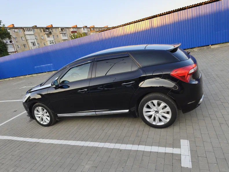 Citroen DS5 2012 - 6