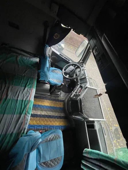 Volvo FH 2001 - 7