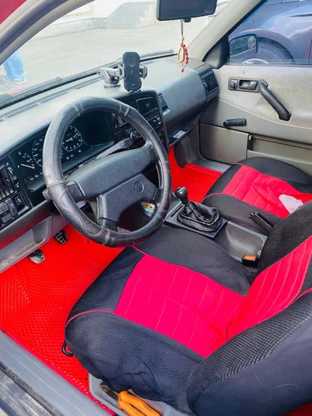 Volkswagen Passat 1988 - 9