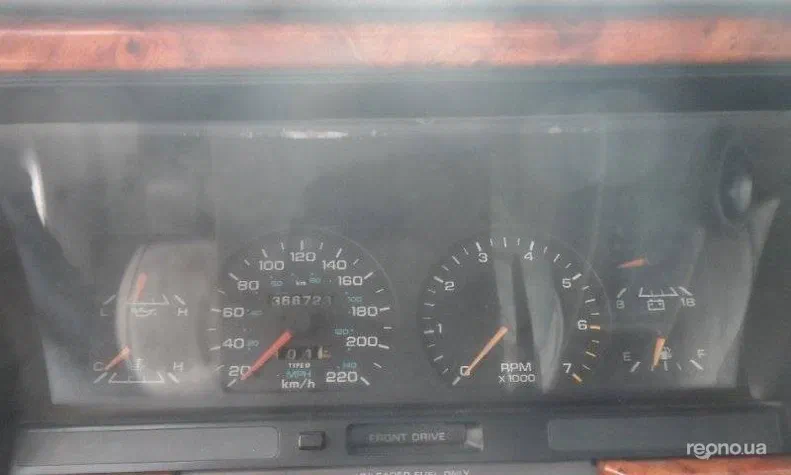 Chrysler Saratoga 1990 - 19