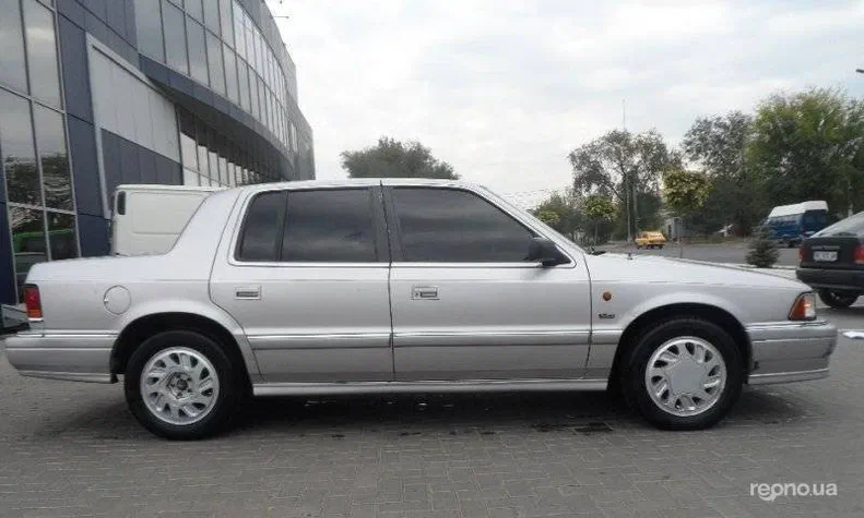 Chrysler Saratoga 1990 - 8