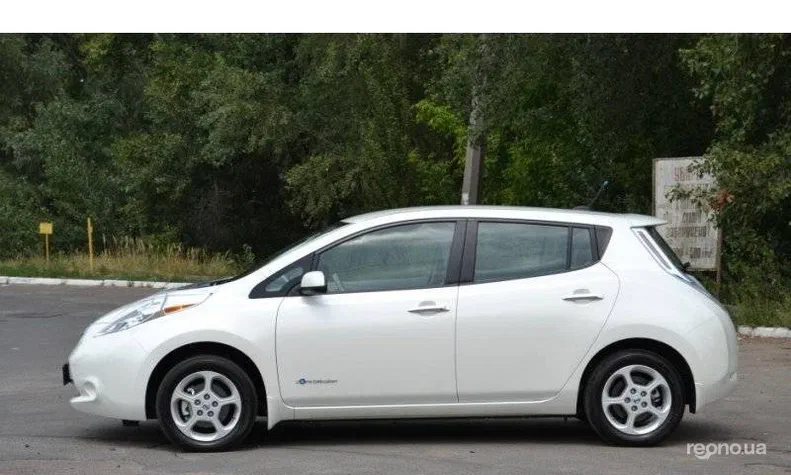 Nissan Leaf 2013 - 1