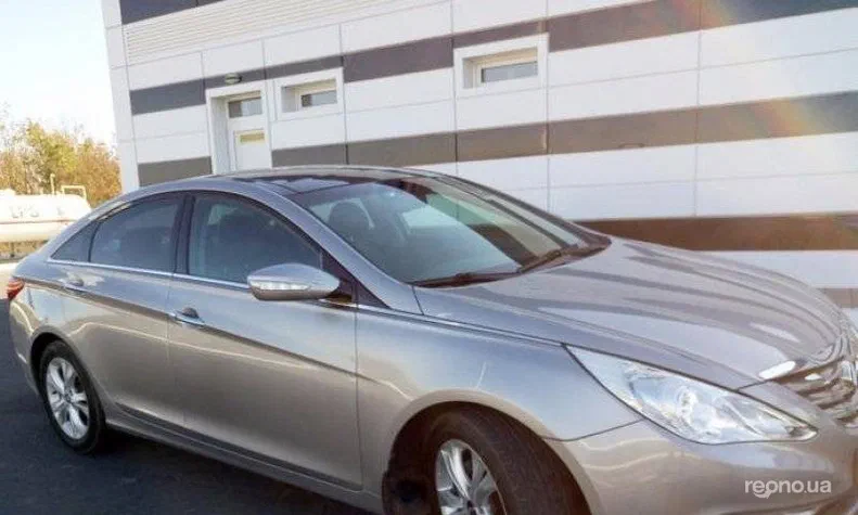 Hyundai Sonata 2011 - 8