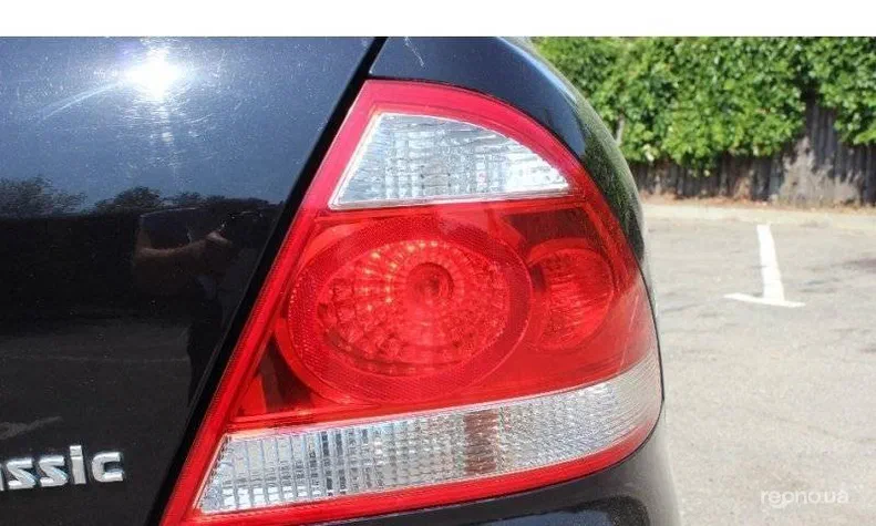 Nissan Almera 2011 - 2