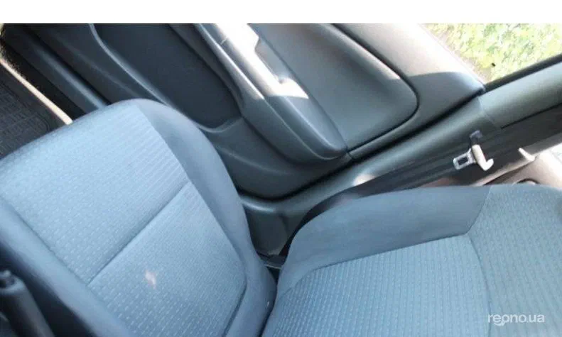 Nissan Almera 2011 - 6