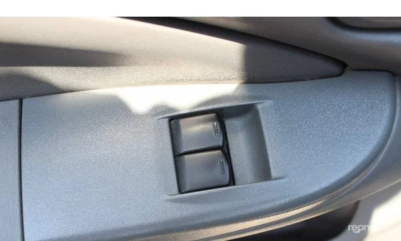 Nissan Almera 2011 - 19