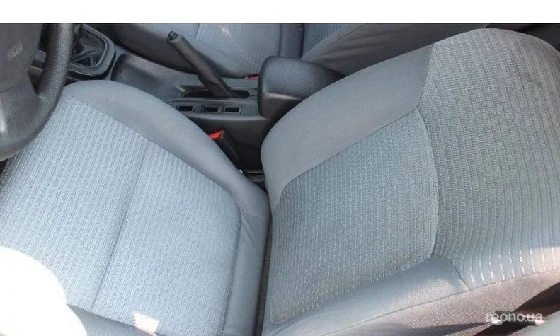 Nissan Almera 2011 - 17