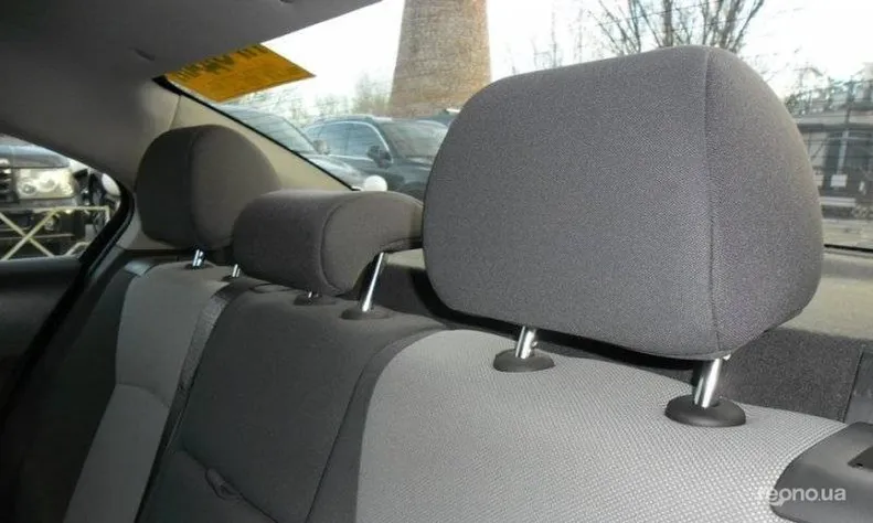 Chevrolet Cruze 2010 - 13