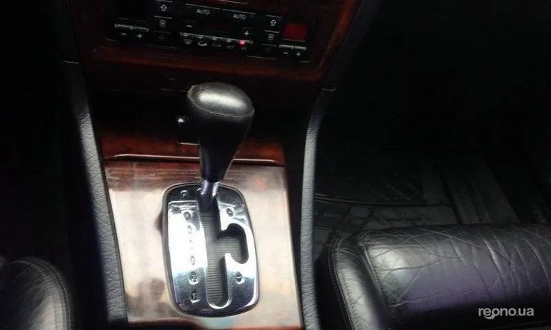 Audi A8 1995 - 17