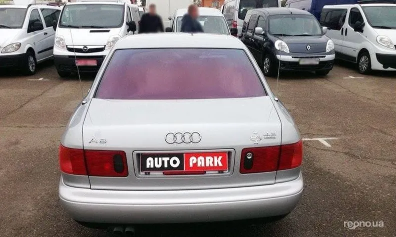 Audi A8 1995 - 7