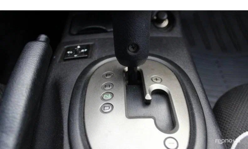 Mitsubishi Eclipse 2001 - 13