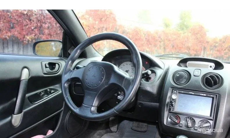 Mitsubishi Eclipse 2001 - 10