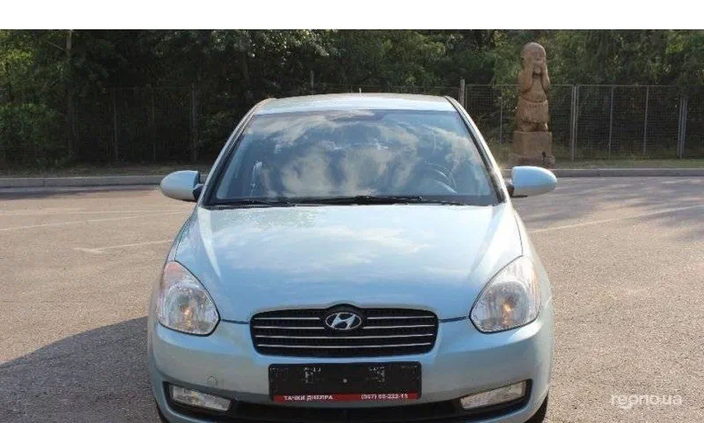 Hyundai Accent 2008 - 9