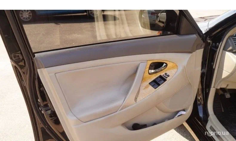 Toyota Camry 2007 - 4