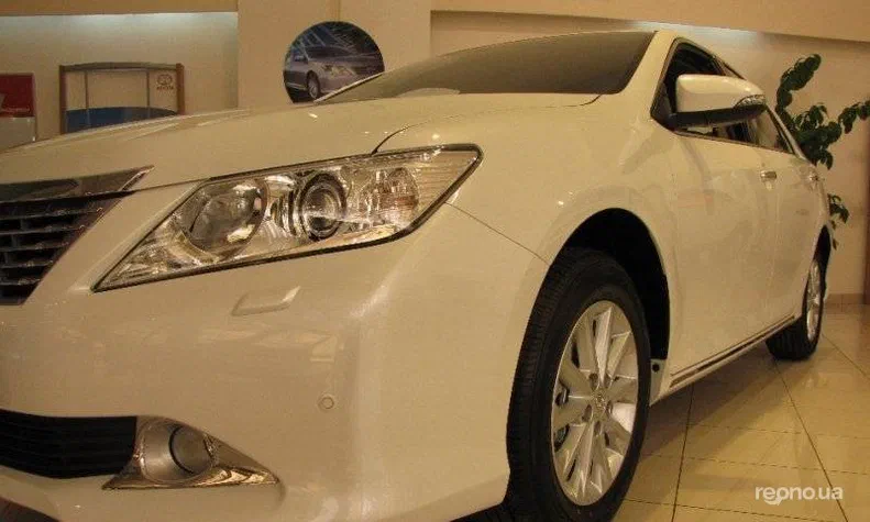Toyota Camry 2014 - 12