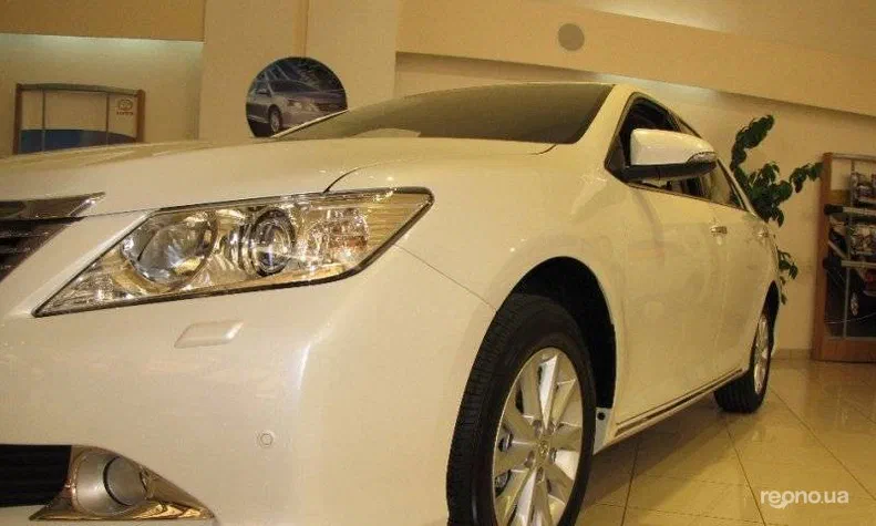 Toyota Camry 2014 - 11