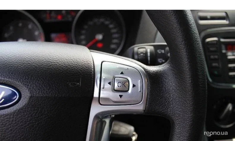 Ford Mondeo 2011 - 22