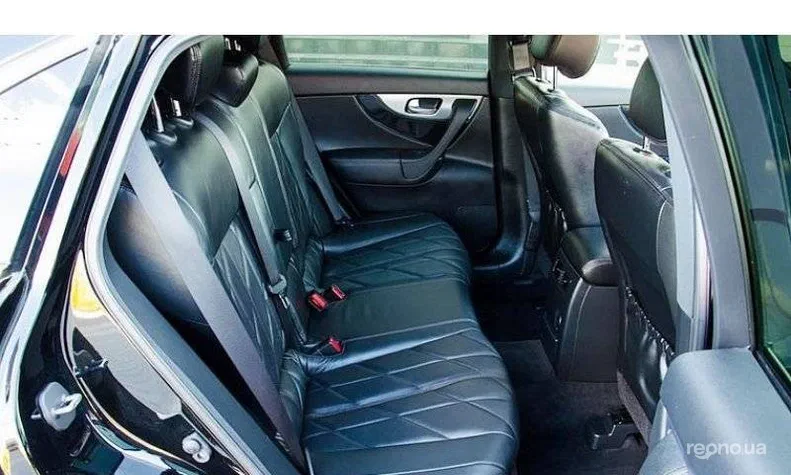 Infiniti FX 2011 - 7