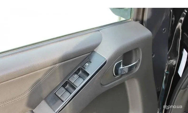 Nissan Navara (Frontier) 2008 - 7